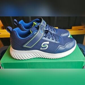 Sketchers Kids' Navy and Green S Sport